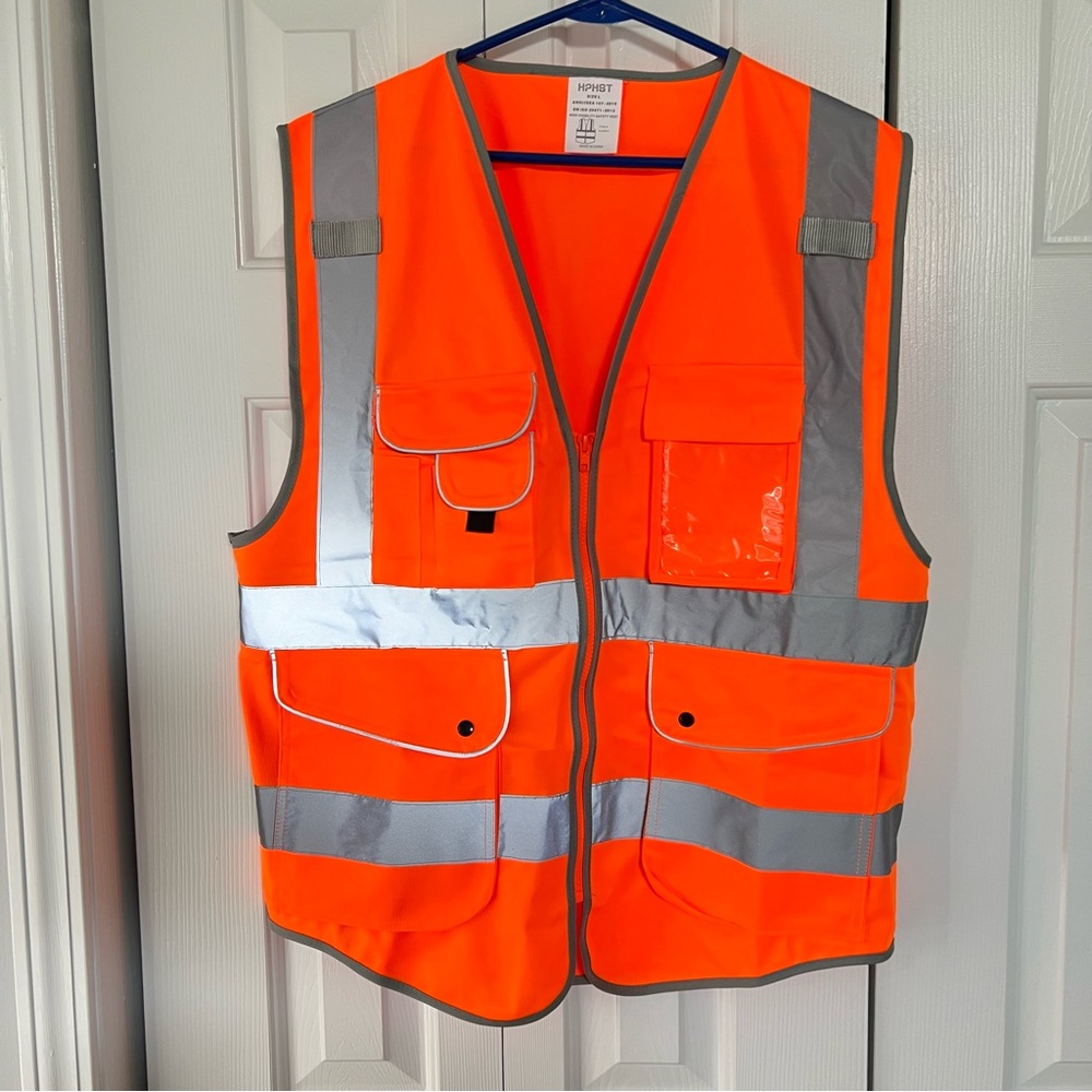 NEW Orange High Visibility Safety Vest with Reflective Stripes Type R Class 2 Lg